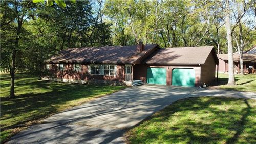 11191 County Lane 176, Carthage, MO, 64836-6286 | Card Image
