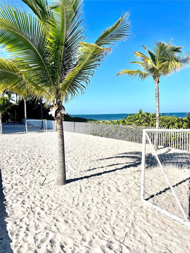 APT-3K - 607 Ocean Dr, Condo with 2 bedrooms, 2 bathrooms and null parking in Key Biscayne FL | Image 7