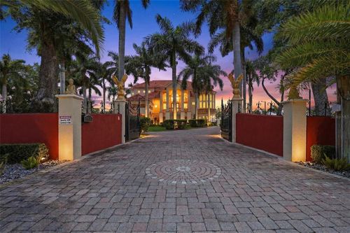 4908 Troydale Rd, Tampa, FL, 33615-4312 | Card Image