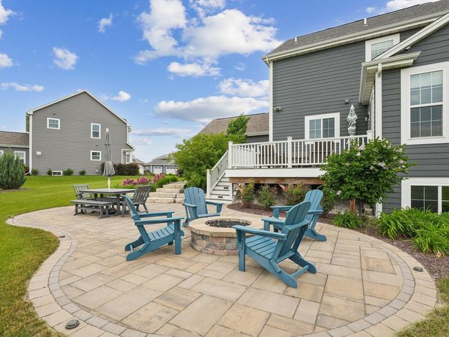 8975 W Eagle Court, House other with 5 bedrooms, 3 bathrooms and null parking in Mequon WI | Image 52