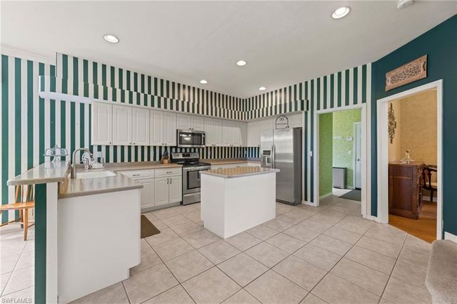 12541 Allendale Cir, House other with 5 bedrooms, 3 bathrooms and 2 parking in FORT MYERS FL | Image 17