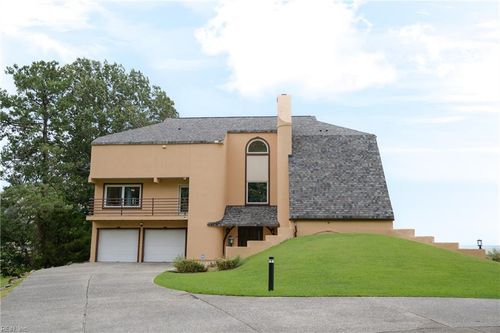 3 Flax Mill Rd, Newport News, VA, 23602-7407 | Card Image