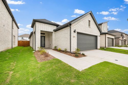 405 Green Gables Dr, Mckinney, TX, 75071-7266 | Card Image