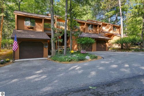3919 Sherwood Forest Drive, Traverse City, MI, 49686 | Card Image