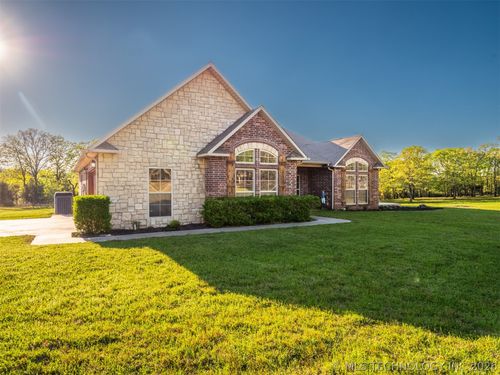 6008 Walnut Trl N, Mcalester, OK, 74501 | Card Image