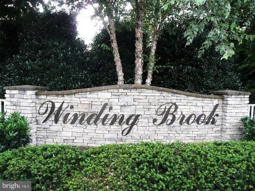 13756 Flowing Brook Ct, CHANTILLY, VA, 20151-3507 | Card Image