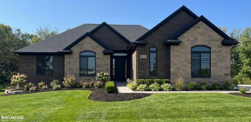 4633 Rose Ln, Dryden, MI, 48428 | Card Image