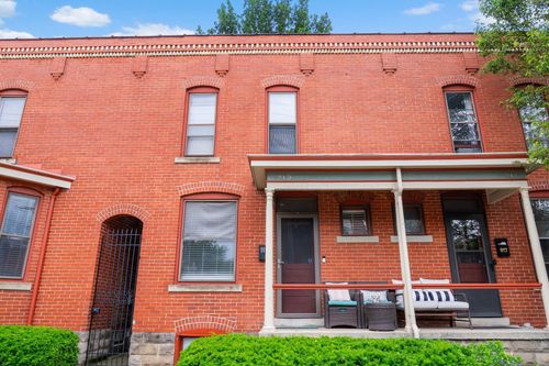 915 Dennison Ave, Columbus, OH, 43201-3400 | Card Image