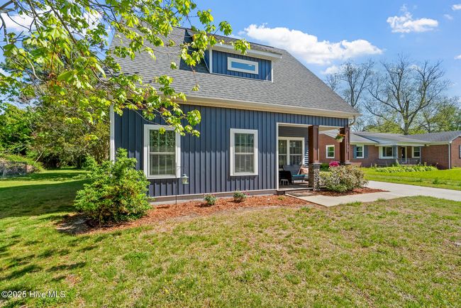 1608 Forrest Dr, House other with 3 bedrooms, 2 bathrooms and 1 parking in Elizabeth City NC | Image 4