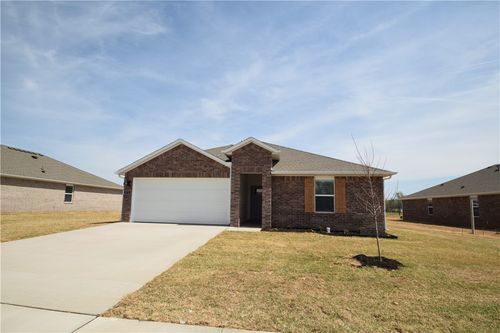 572 Colorado St, Farmington, AR, 72730-4039 | Card Image