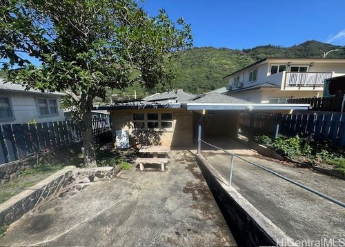2066 9th Ave, Honolulu, HI, 96816-3166 | Card Image