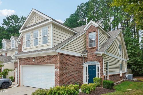 807 Swan Neck Ln, Raleigh, NC, 27615-3765 | Card Image