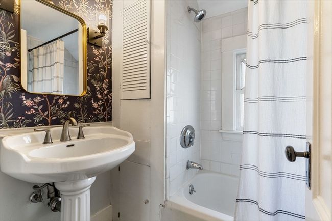13 Harrison St, House other with 3 bedrooms, 2 bathrooms and 6 parking in Wayland MA | Image 7