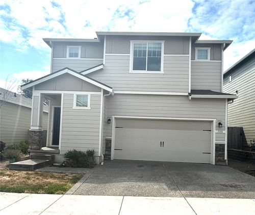 1316 W 17th Ave, La Center, WA, 98629-3162 | Card Image