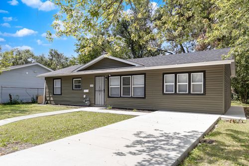 15804 Hoyne Ave, Harvey, IL, 60426-4160 | Card Image