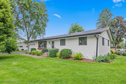 108 Bluwood Ave, Little Canada, MN, 55117-1313 | Card Image