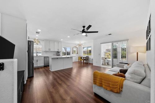 unit-1-1452 Canvas Dr, Chula Vista, CA, 91913-4979 | Card Image