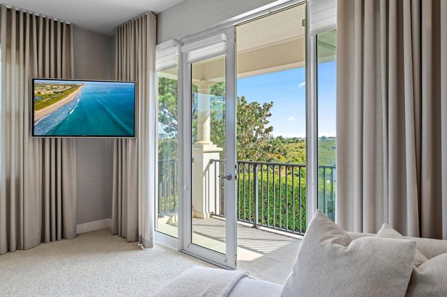 1727 W Hemingway Dr, House other with 5 bedrooms, 5 bathrooms and null parking in Juno Beach FL | Image 34