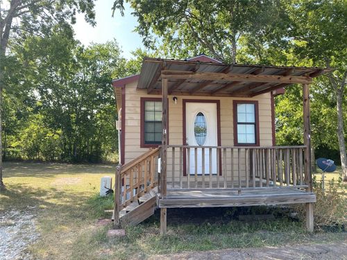 e-2300 Fm 980 Rd, Huntsville, TX, 77320-1372 | Card Image