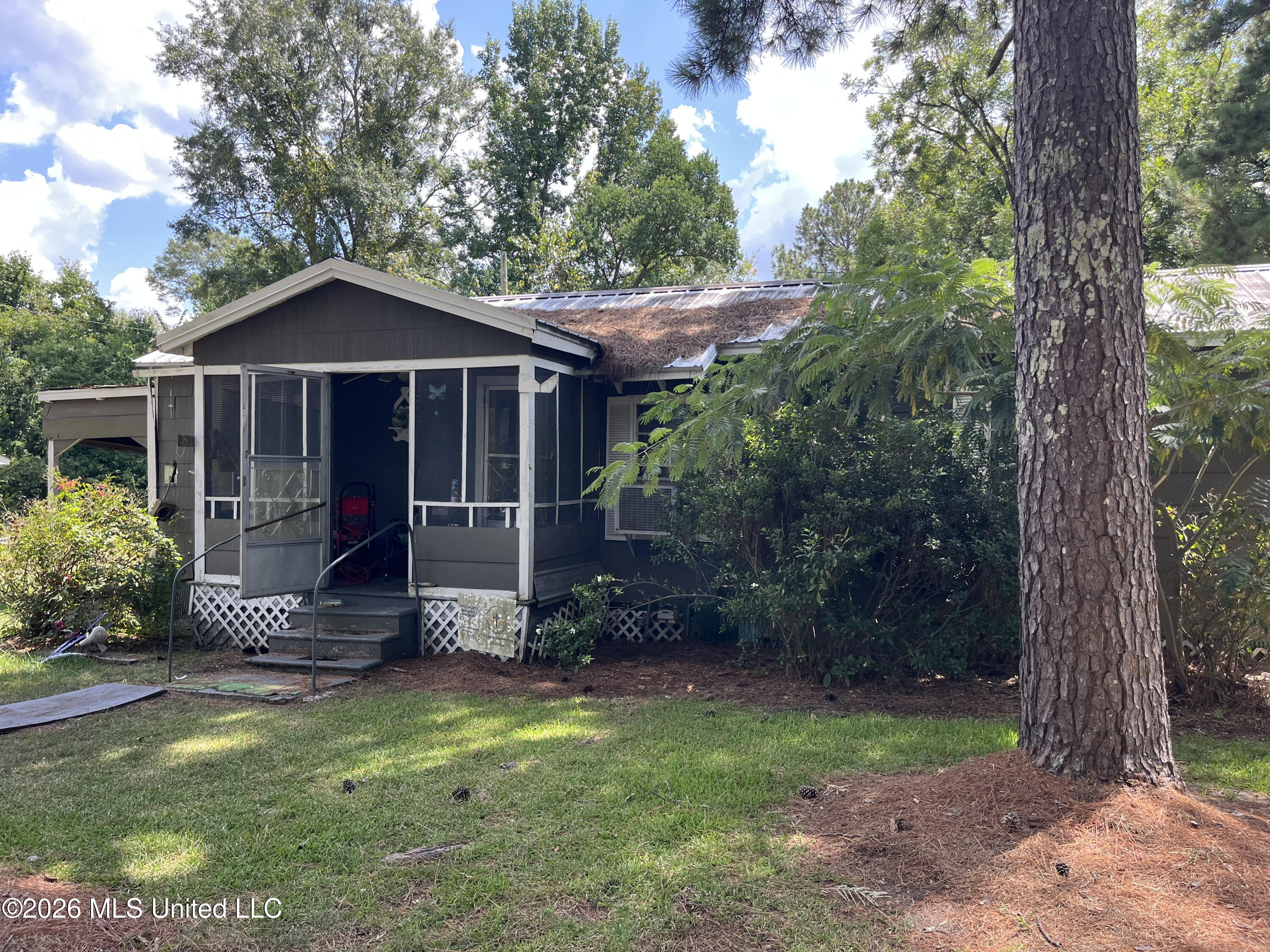 Residential in Hazlehurst 2