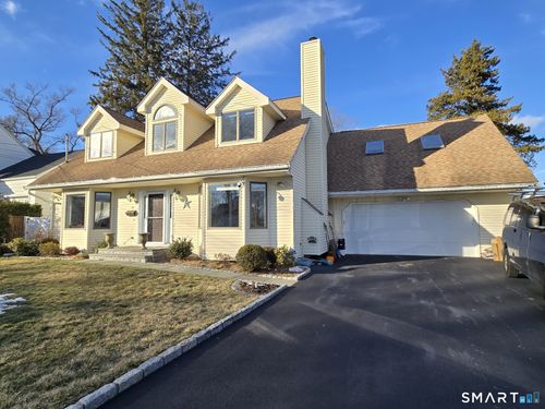 20 Norman Rd, Stamford, CT, 06906-1117 | Card Image