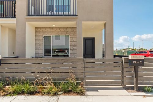 apt-a-11710 Arkansas St, Artesia, CA, 90701-1754 | Card Image