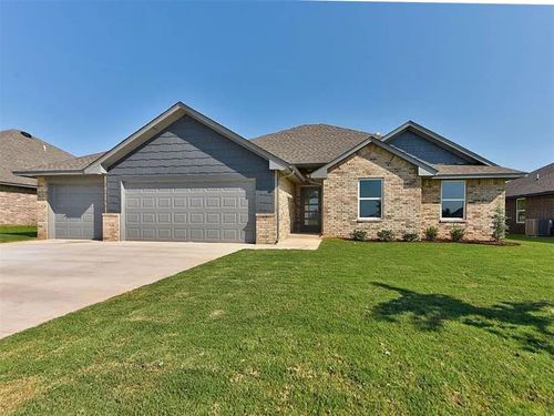 1935 W Flintlock Way, Mustang, OK, 73064-5604 | Card Image