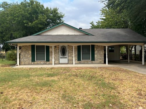 814 W Bridge St, Granbury, TX, 76048-2016 | Card Image
