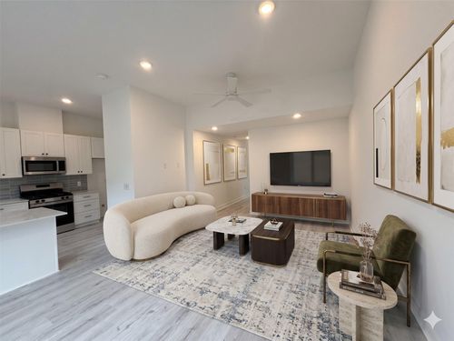 20101-2000 Riverside Farms, Austin, TX, 78741 | Card Image