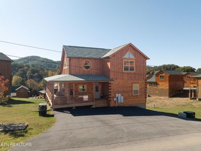 3730 Heritage Hills Drive, House other with 4 bedrooms, 4 bathrooms and null parking in Pigeon Forge TN | Image 1