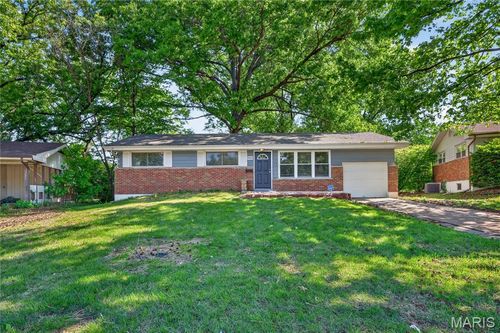 9866 Lawnview Dr, Saint Louis, MO, 63136-5460 | Card Image