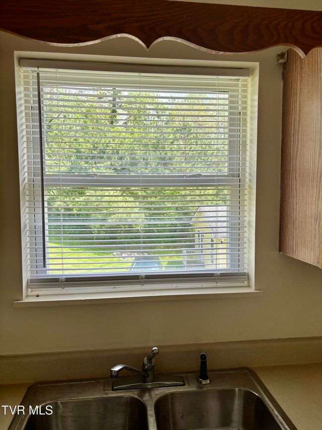 122 Kitty Cole Ln, House other with 2 bedrooms, 1 bathrooms and null parking in Dungannon VA | Image 8