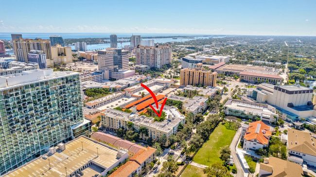 APT-304 - 720 S Sapodilla Ave, Condo with 2 bedrooms, 2 bathrooms and null parking in West Palm Beach FL | Image 28