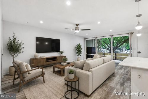 c2-7525 Spring Lake Dr, BETHESDA, MD, 20817-6558 | Card Image