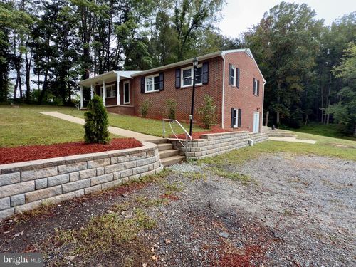 2664 Warrenton Rd, Fredericksburg, VA, 22406-4702 | Card Image