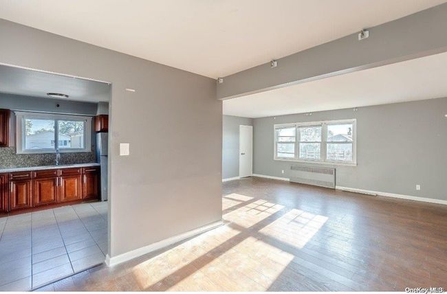 11-12 Bay 32 Nd Pl, Home with 0 bedrooms, 0 bathrooms and null parking in Far Rockaway NY | Image 23