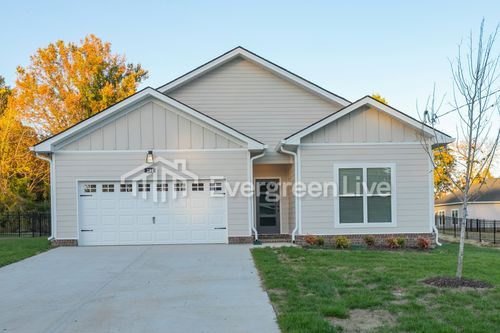 250 Greenwood Dr, La Vergne, TN, 37086-4007 | Card Image
