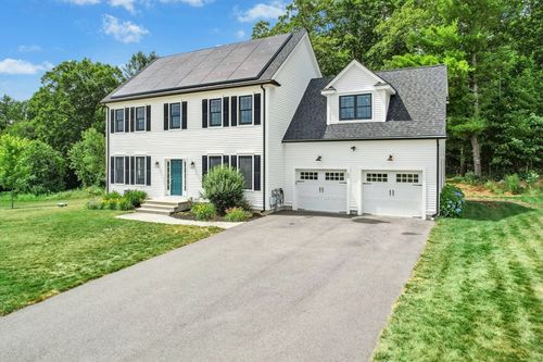 22 Clearview St, Grafton, MA, 01519-1222 | Card Image