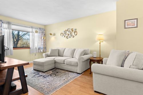 130-130 Farrwood Dr, Haverhill, MA, 01835 | Card Image