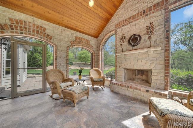 990 Stonecastle Dr, House other with 4 bedrooms, 7 bathrooms and 5 parking in O Fallon MO | Image 27