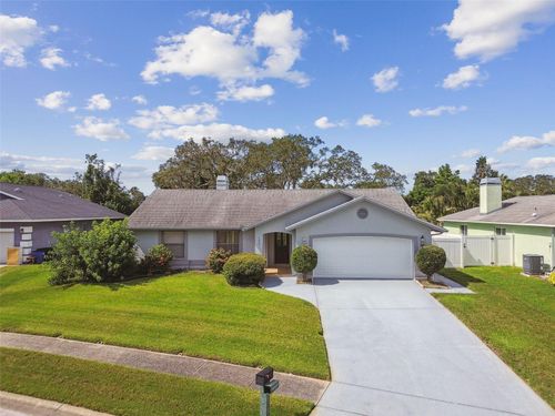 1623 Explorers Dr, TARPON SPRINGS, FL, 34689-2205 | Card Image