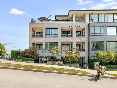 ph-08-1306 Fifth Ave, New Westminster, BC, V3M0K5 | Card Image