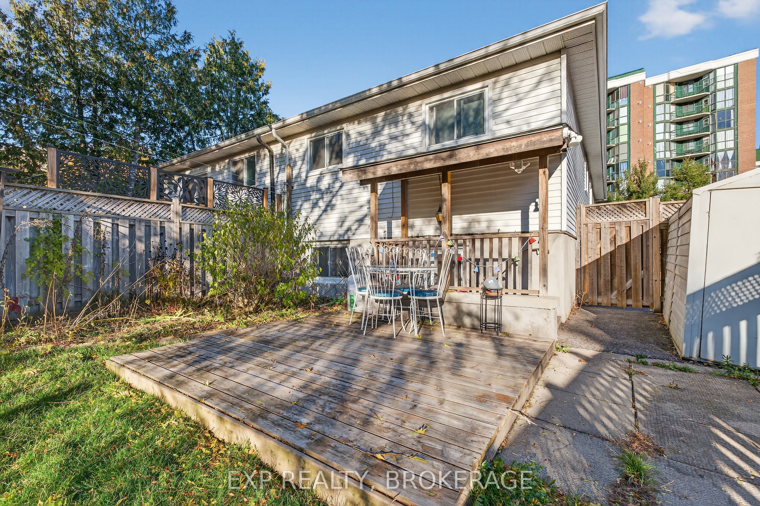 Residential in Kingston 2