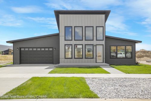 1045 Iroquois Way, Driggs, ID, 83422 | Card Image