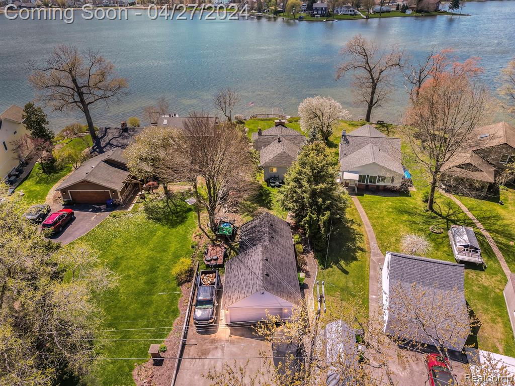 Cooley Beach Dr, White Lake, MI 48386 #1