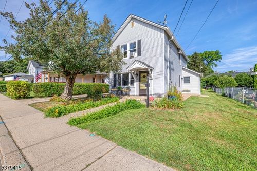 81 Stoll St, Netcong, NJ, 07857-1617 | Card Image