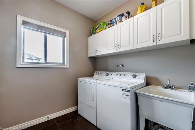86 Willits Cres, House other with 5 bedrooms, 3 bathrooms and 8 parking in Saint George ON | Image 22