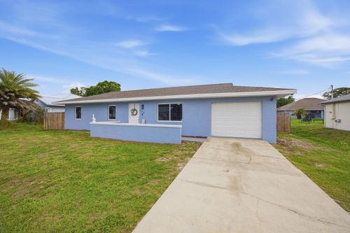 424 Se Fallon Dr, Port St. Lucie, FL, 34983-2635 | Card Image