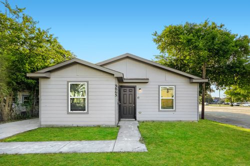 3865 Stalcup Rd, Fort Worth, TX, 76119-2315 | Card Image