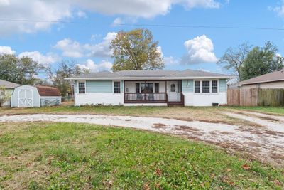 128 W Park Road, House other with 4 bedrooms, 2 bathrooms and null parking in Garnett KS | Image 3